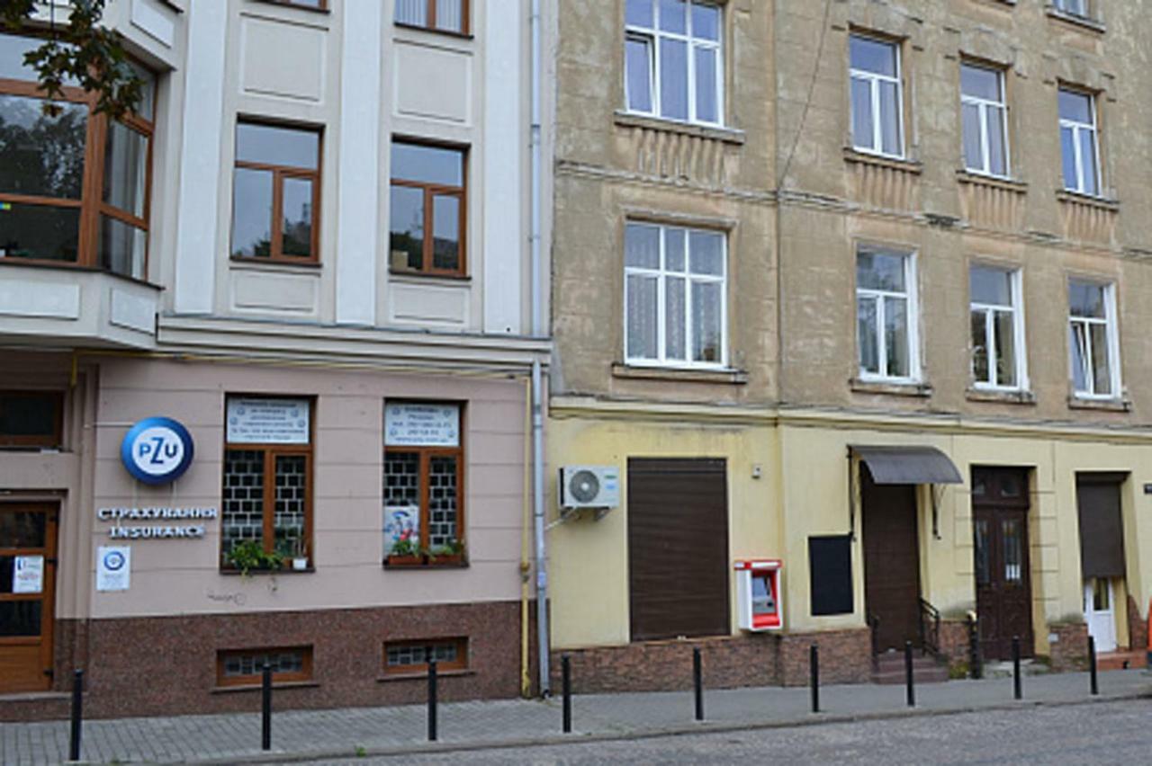 Apartment At Teodora Sqr Lviv Eksteriør billede